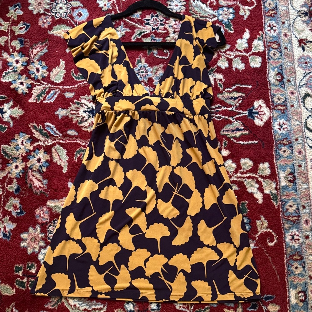 Glam Yellow and Black Leaf Print Mini Dress